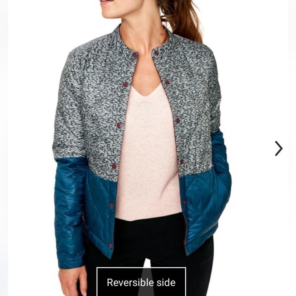Lole Kora Reversible Puffer Jacket Womens Size Medium Wine Blue Black Buttons